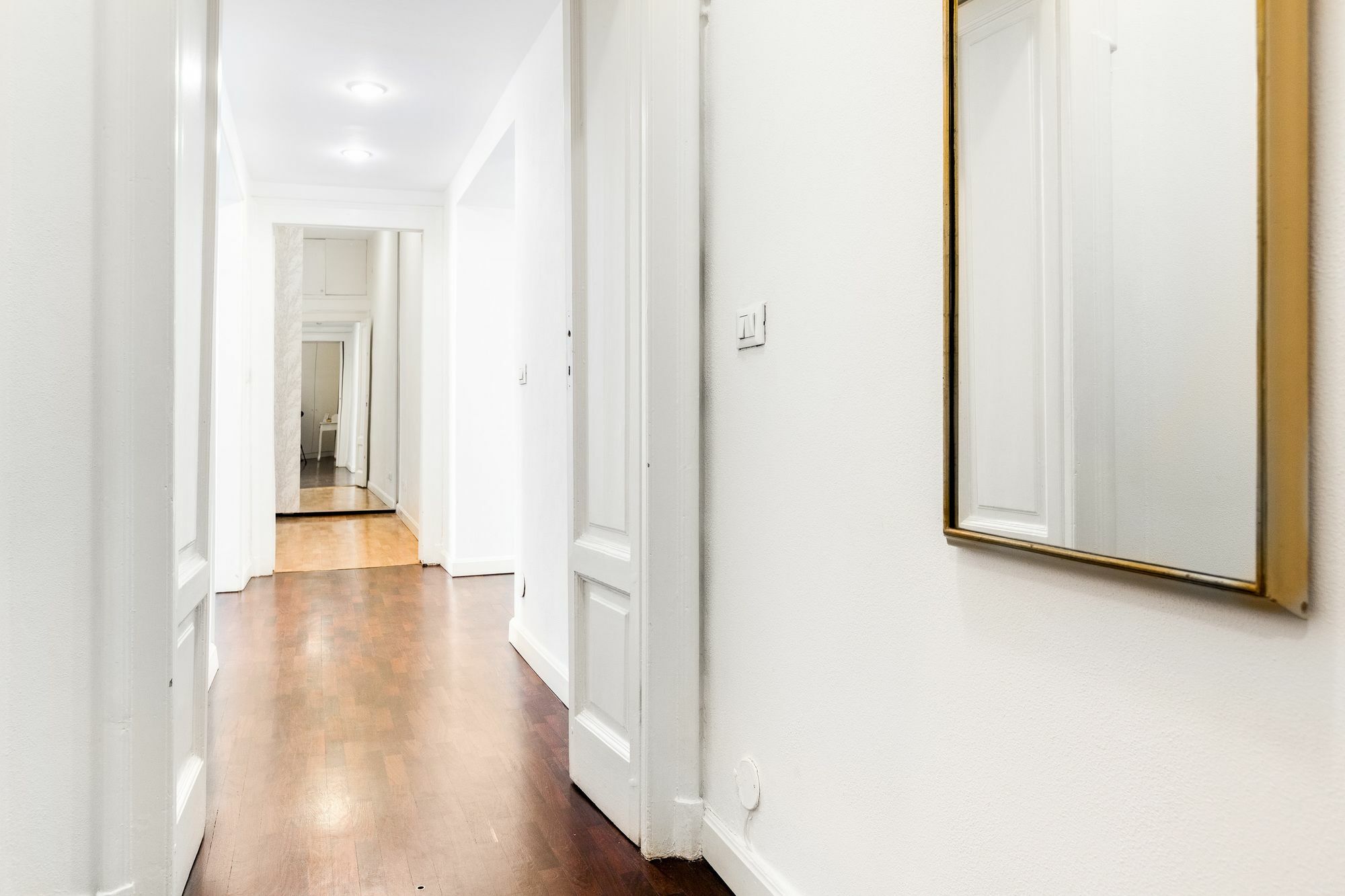 Apartment Majno Mailand